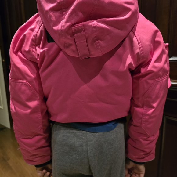 Canada goose Jacket - Picture 12 of 15